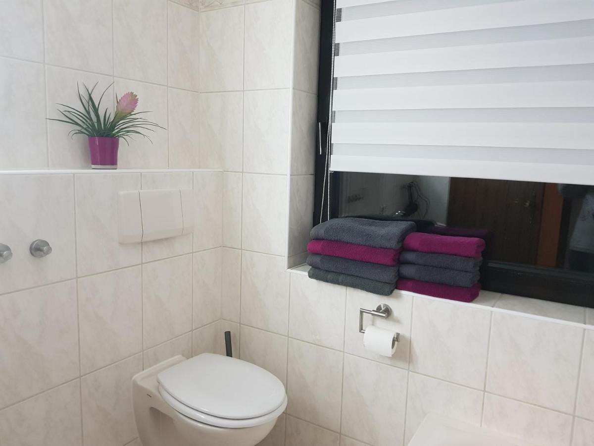 Ferienwohnung Tinas Beauty 内卡尔斯泰纳 外观 照片